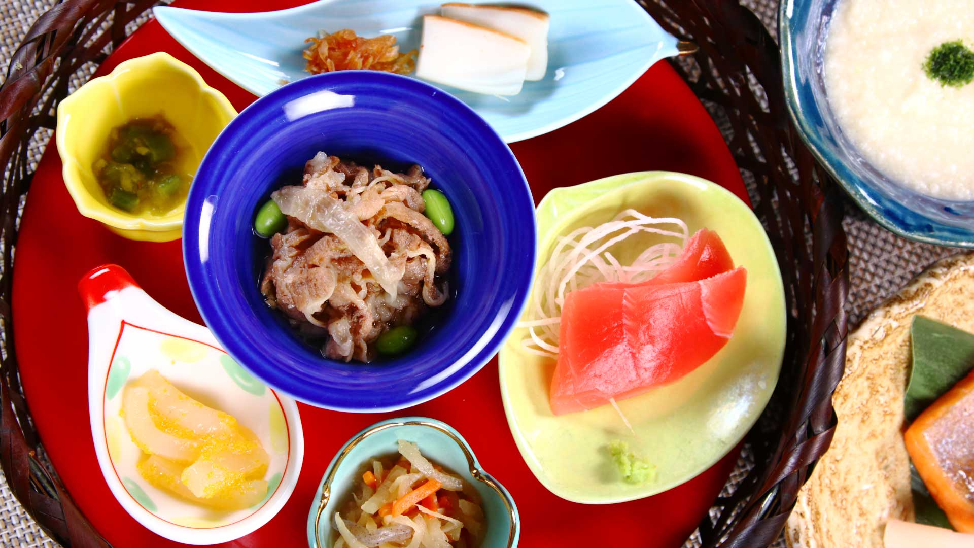 朝食